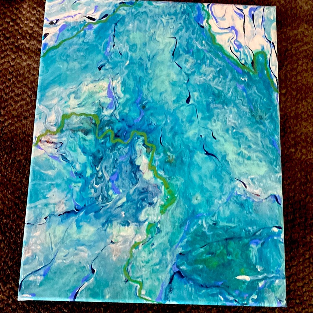 Hand made dirty pour painting. Woos little bit of sparkle.